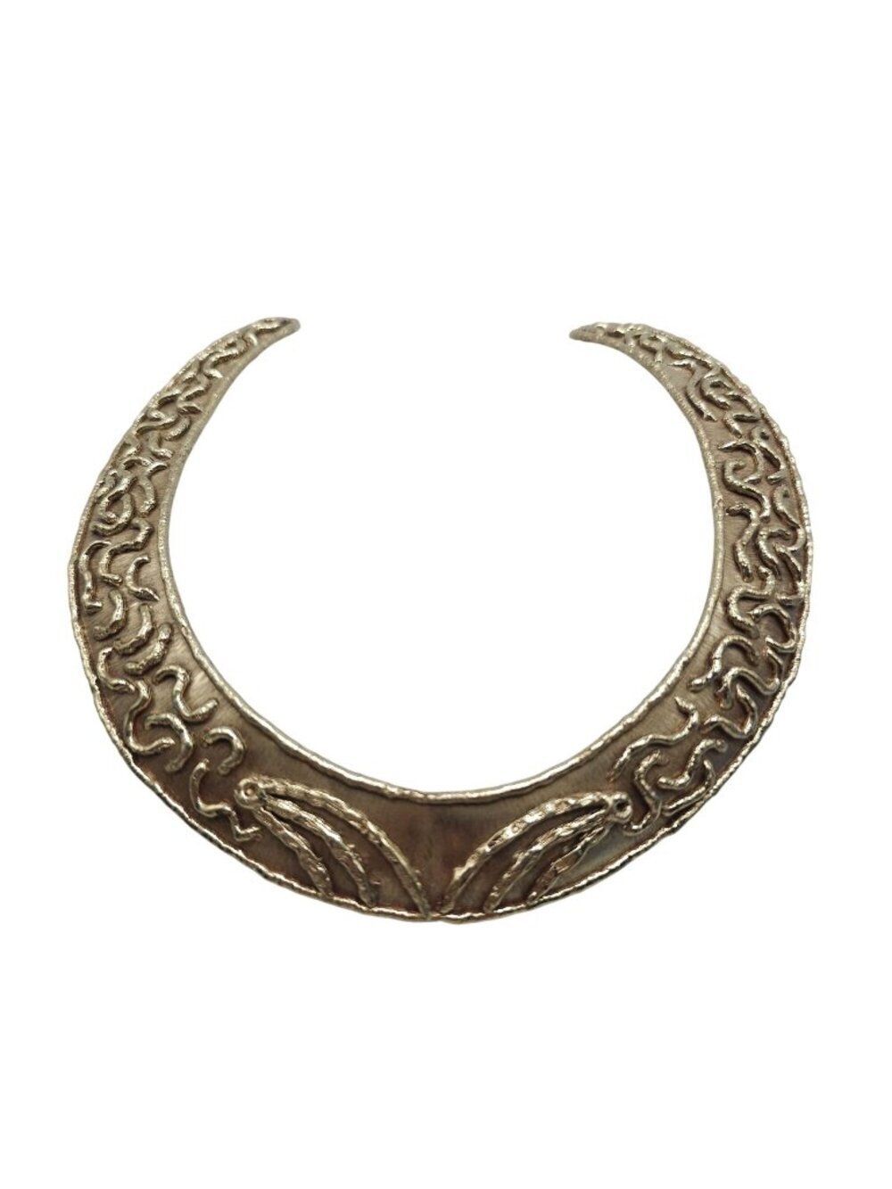 Silver Tone Crescent Shaped Choker Necklace Ornate Pattern Design 4.5 Inches